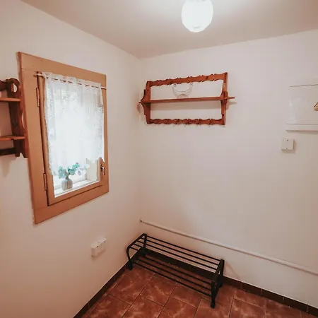 Chaloupka V Ceskem Raji 公寓